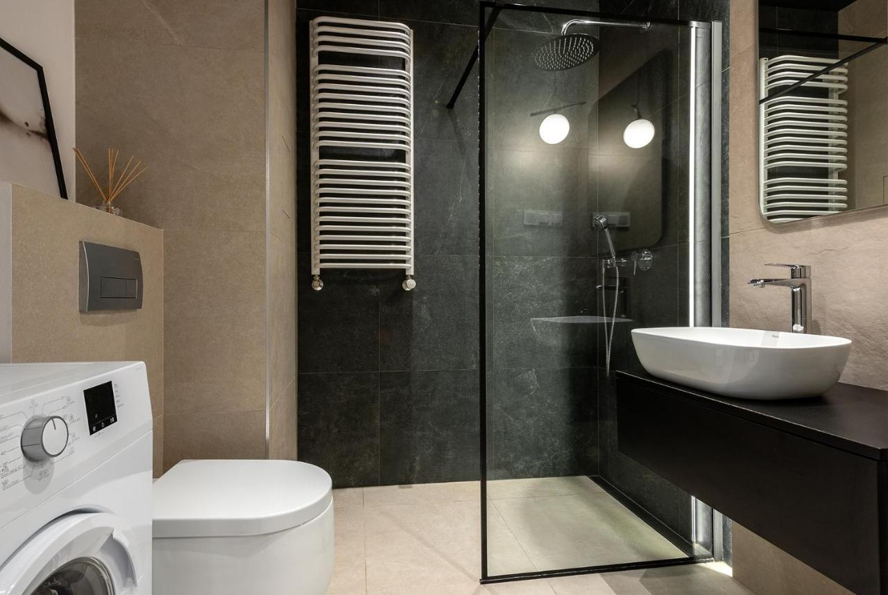 Apartamenty-Wroc River Point วรอตซวาฟ ภายนอก รูปภาพ