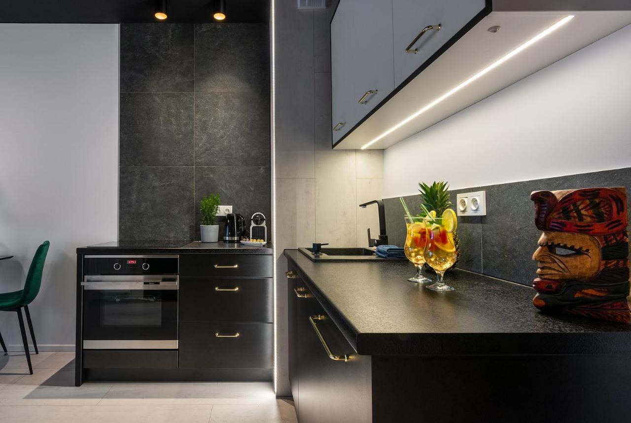 Apartamenty-Wroc River Point วรอตซวาฟ ภายนอก รูปภาพ